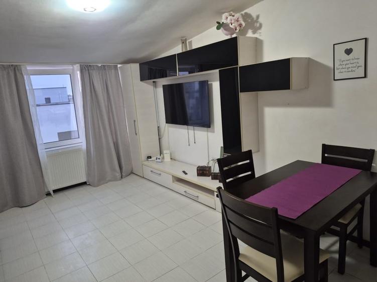 Apartament cu 2 camere decomandat, mobilat în Nord