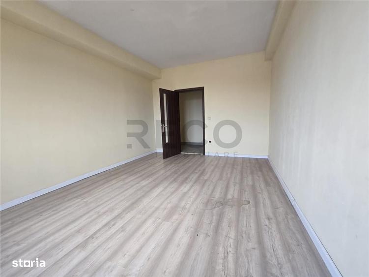 Apartament cu 3 camere decomandat în Iosia
