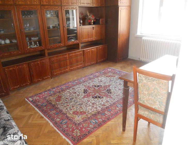 Garsonieră în Central