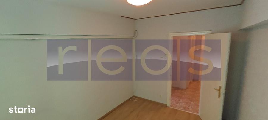 Apartament cu 3 camere decomandat în Tineretului