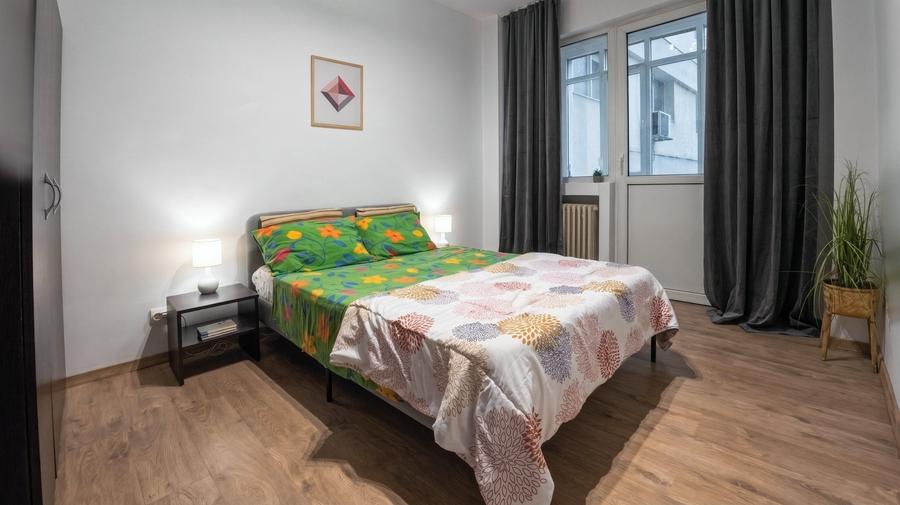 Apartament cu 2 camere semidecomandat în Magheru