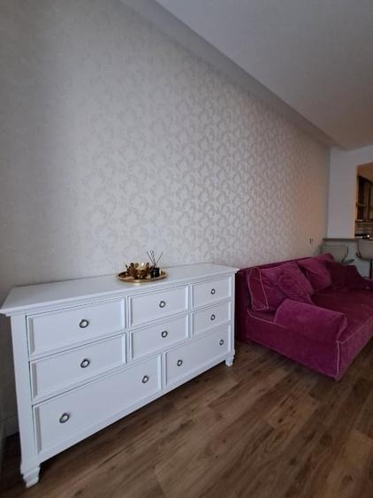 Apartament cu 2 camere, mobilat în Central