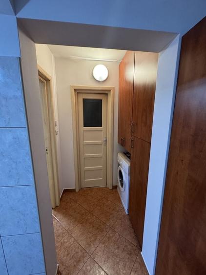 Apartament cu 2 camere decomandat în Steaua