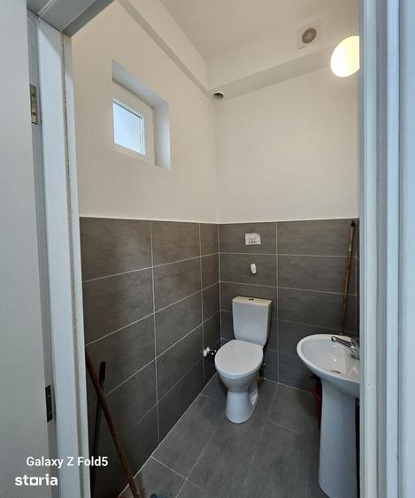 Spațiu comercial, de 120 mp, în Iosia