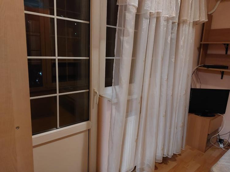 Garsonieră decomandată în Berceni