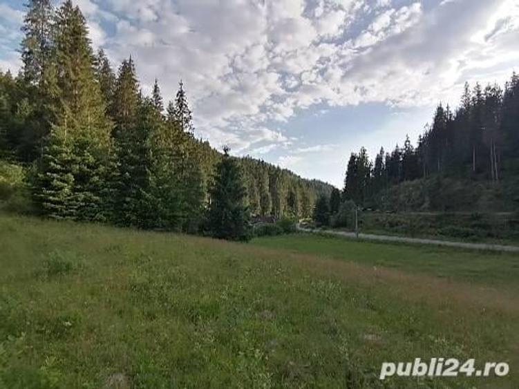 Teren de 10238 mp, în Central