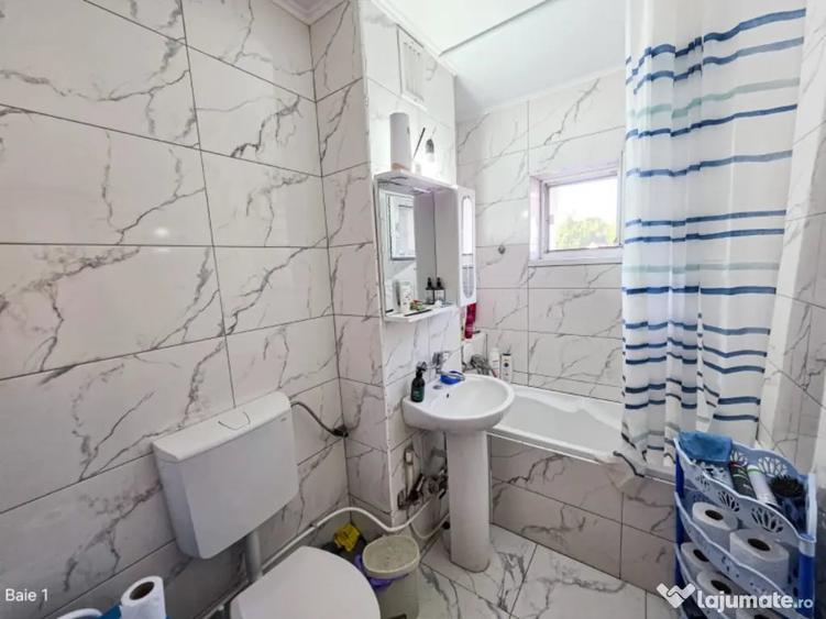 Apartament cu 4 camere decomandat în Obcini