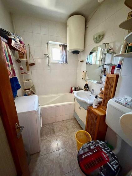 Apartament cu 2 camere decomandat în Ultracentral