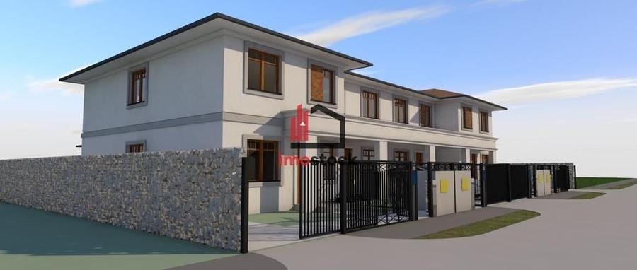 Duplex cu 4 camere cu Canalizare în Lunei