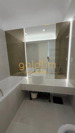 Apartament cu 3 camere decomandat, mobilat în Pipera