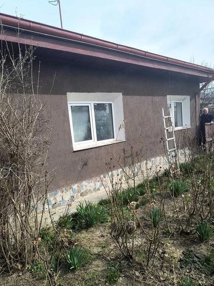 Casă cu 3 camere cu Teren 485 Mp în Central