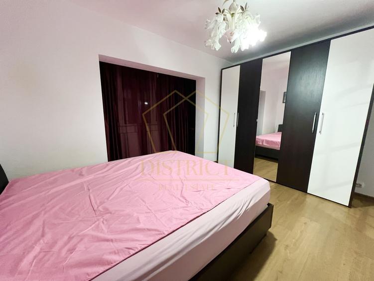 Apartament cu 3 camere decomandat, mobilat în Dâmbovița