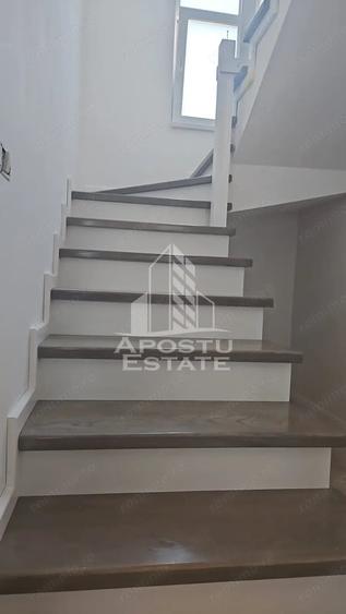 Casă cu 4 camere cu Teren 375 Mp în Săcălaz