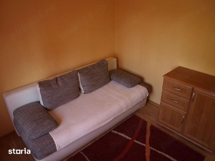 Apartament cu 3 camere decomandat în Complex Studențesc
