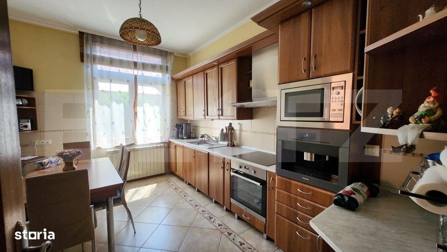 Casă cu 3 camere în Central
