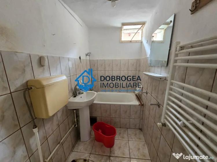 Casă cu 3 camere cu Teren 165 Mp în Central