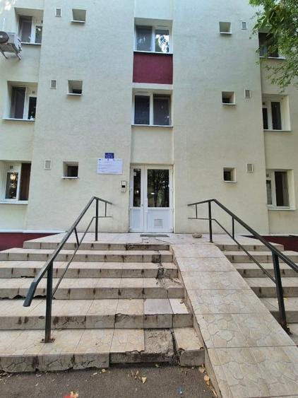 Apartament cu 2 camere decomandat în Apărătorii Patriei