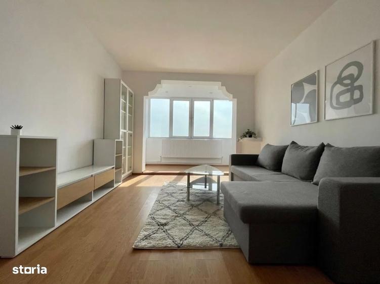 Apartament cu 2 camere decomandat în Est