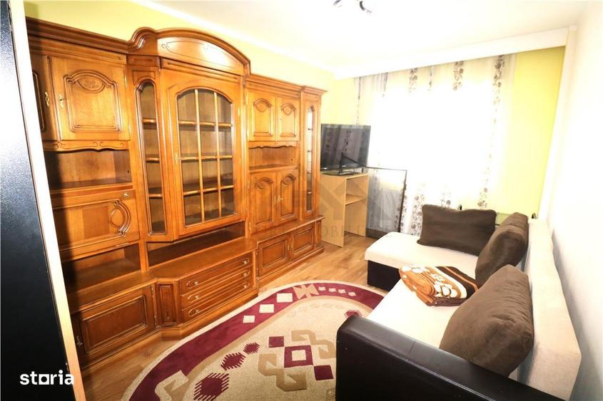 Apartament cu 3 camere decomandat în Circumvalațiunii