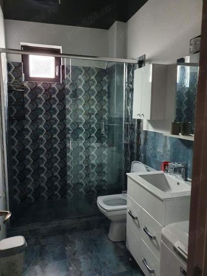 Apartament cu 2 camere decomandat în Mamaia
