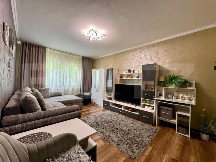 Apartament cu 2 camere decomandat, mobilat în Rogerius