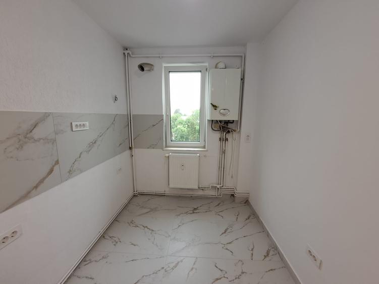 Apartament cu 2 camere semidecomandat în Drumul Carului