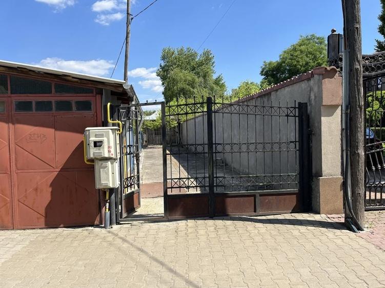Casa zona Cotesti - 1