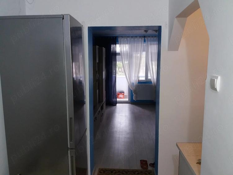 Garsonieră decomandată în Central