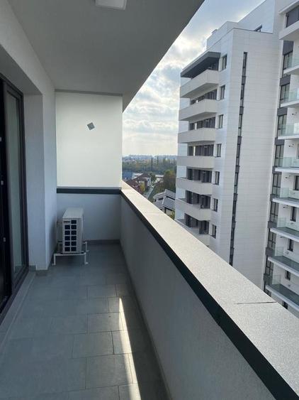 Apartament cu 2 camere decomandat în Sisești