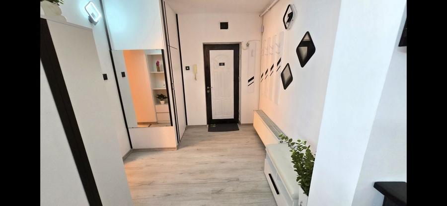 Apartament cu 2 camere nedecomandat în Central