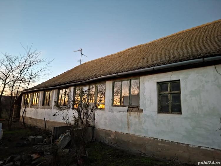 Casă cu Teren 2156 Mp în Dudeștii Vechi