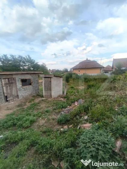 Casă cu 1 camere cu Teren 865 Mp în Unirea