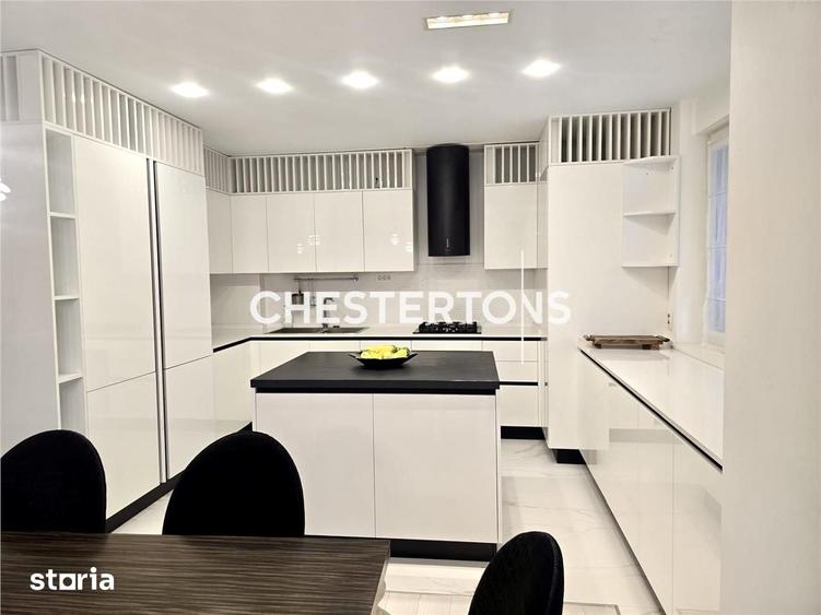 Apartament cu 4 camere în Herăstrău