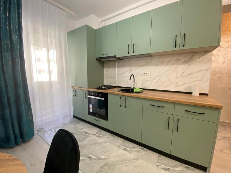 Apartament cu 2 camere semidecomandat în Militari