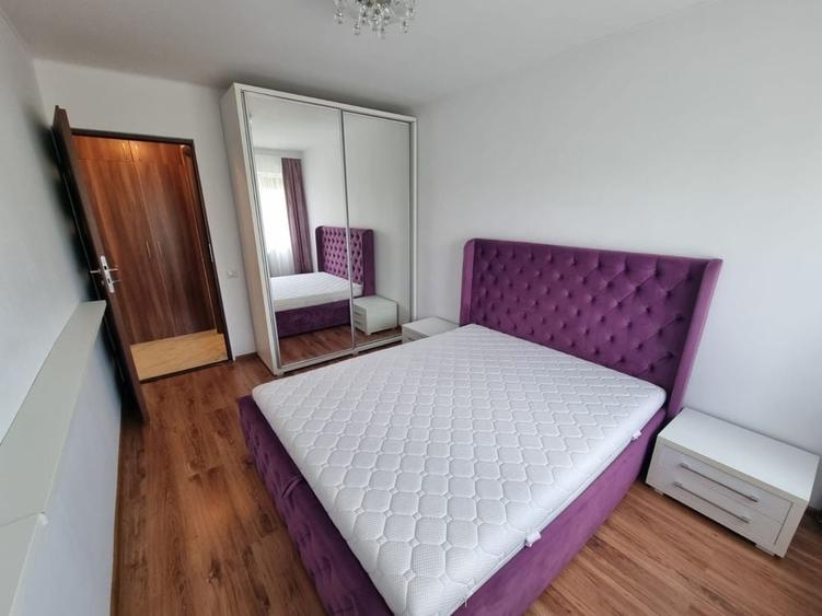 Apartament cu 3 camere decomandat în Cotroceni
