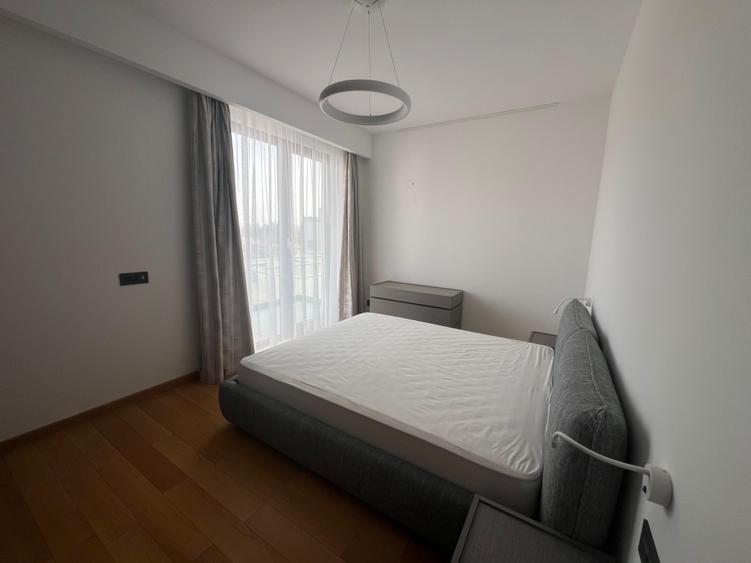 Apartament cu 4 camere decomandat, mobilat în Primăverii