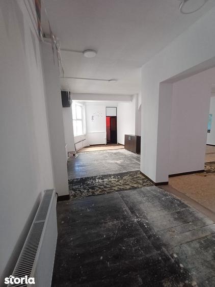 spatii comerciale ULTRACENTRAL 120mp/240mp, servicii/birouri ! - 3