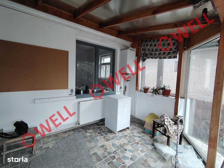Casă cu 4 camere în Central
