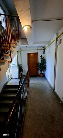 Apartament cu 2 camere decomandat în Găvana