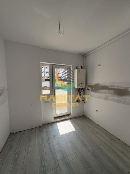 Apartament cu 2 camere semidecomandat în Sud