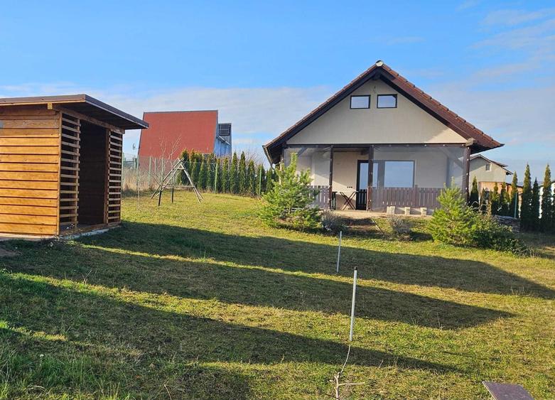 Casă cu 2 camere în Central