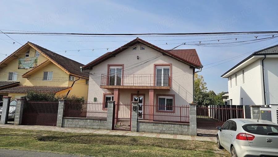 Casă cu Teren 758 Mp în Ciarda Roșie
