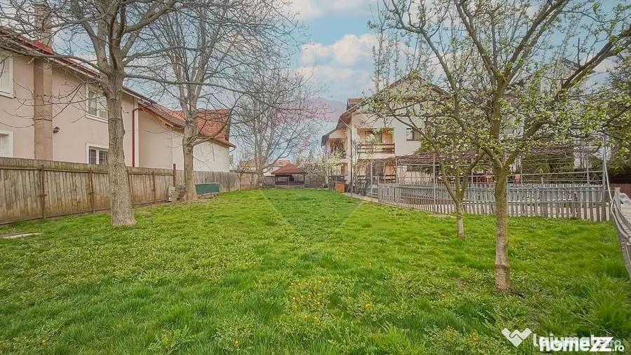 Casă cu 2 camere cu Teren 1167 Mp în Tractorul