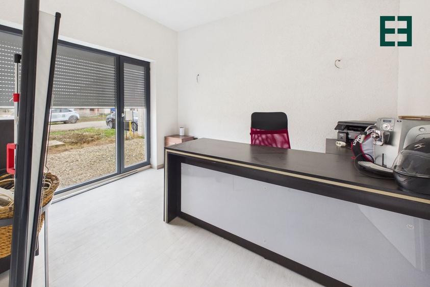Casă individuală cu 4 camere cu Teren 300 Mp în Tisa Nouă