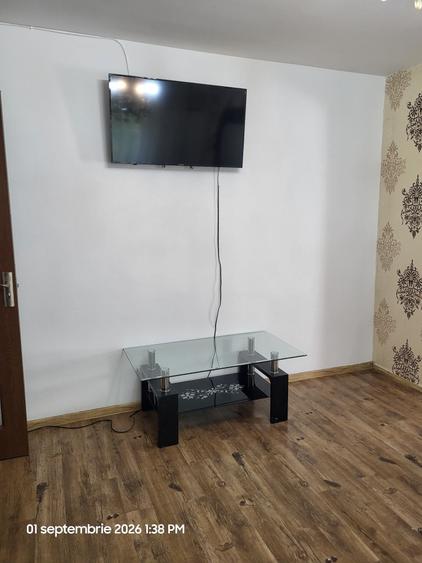 Apartament cu 3 camere decomandat în Brâncoveanu