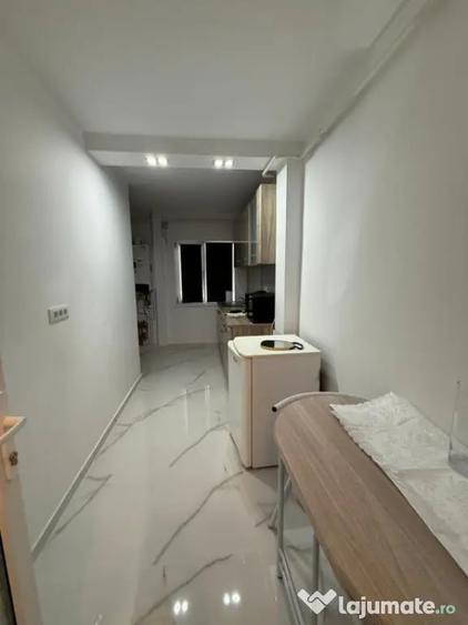 Apartament cu 2 camere decomandat, mobilat în 1 Mai
