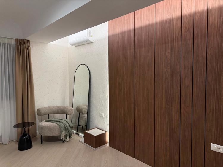 Apartament cu 3 camere decomandat în Pipera