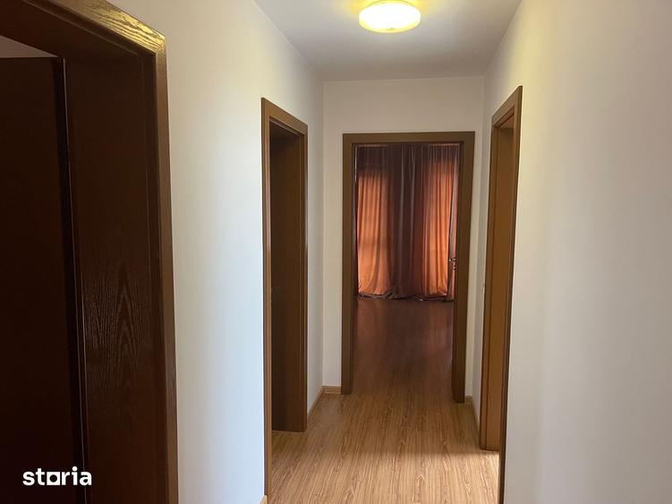 Casă cu 4 camere cu Teren 1000 Mp în Odoreu