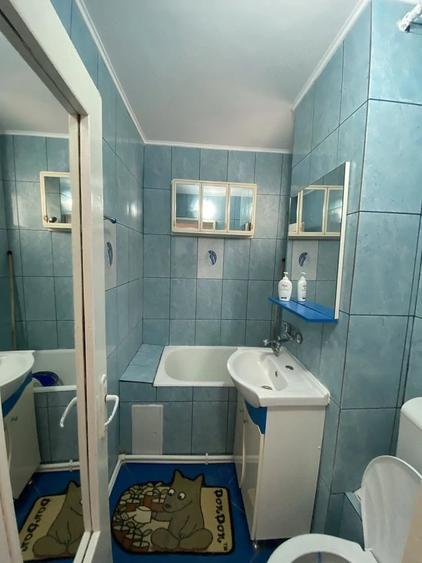 Apartament cu 2 camere decomandat în Micro 38