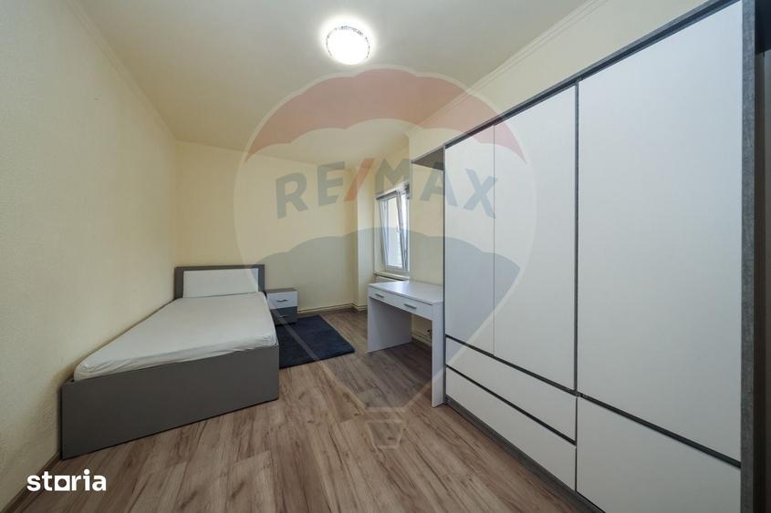 Apartament cu 4 camere în Central